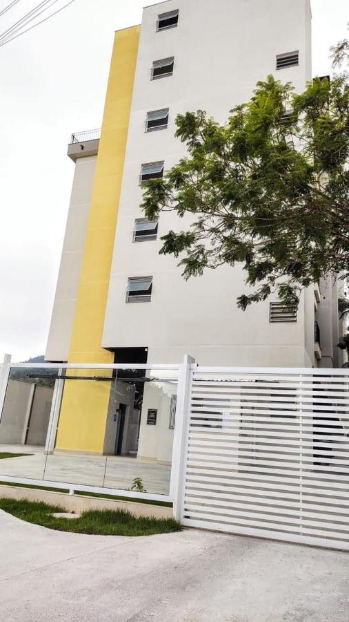 Apto Centro Ubatuba Com Varanda Gourmet, Suite E Piscina Екстериор снимка